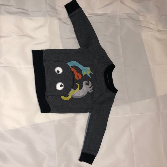 Cat and Jack Child’s Top - Picture 2 of 5